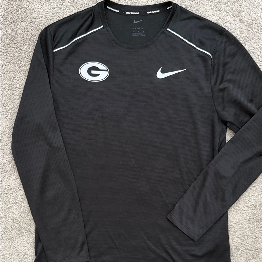 Georgia Bulldogs Nike Running UV Long Sleeve Performance Shirt - Size Large